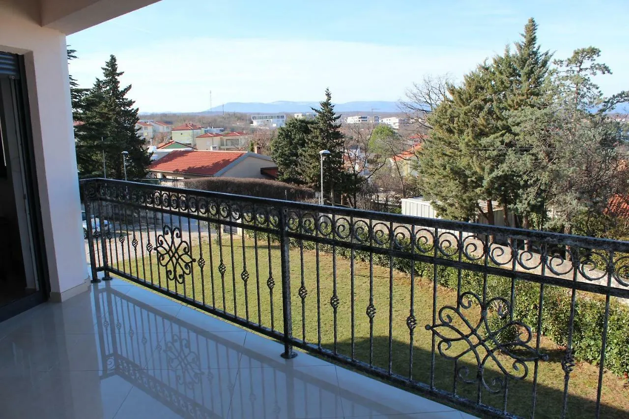 Villa Antunovic Malinska Apartment